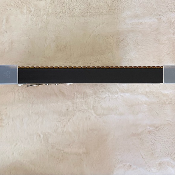 NEW Oliver Gal Set: 2 Black Gold Frame Line Art Nude Woman Art Canvas Matching - Picture 7 of 8